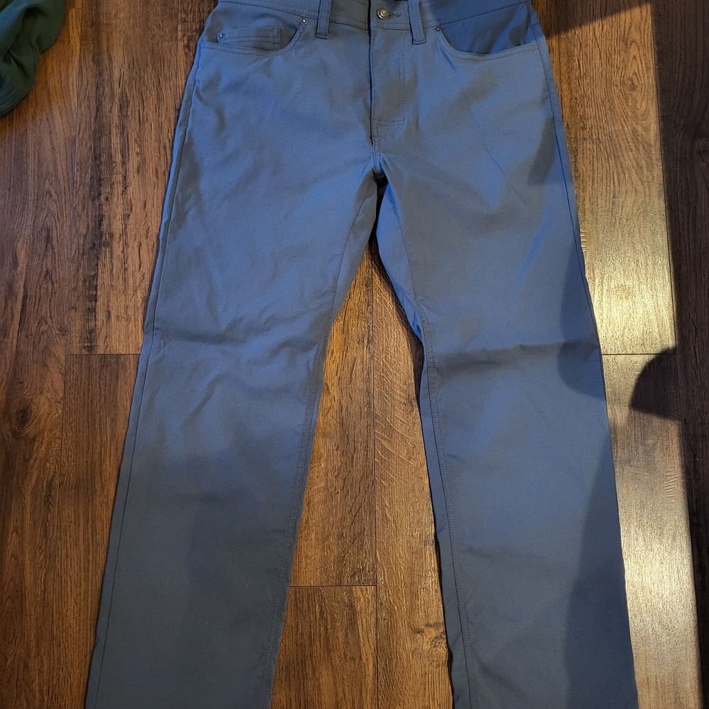 Prana Men's Cargo Pants in Slate Blue